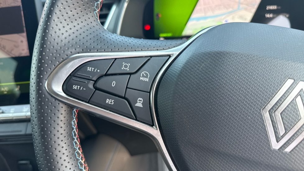 Renault Symbioz 1.6 E-Tech FHEV 145 Techno Esprit Alpine 5dr Auto Hybrid Estate - Image 30