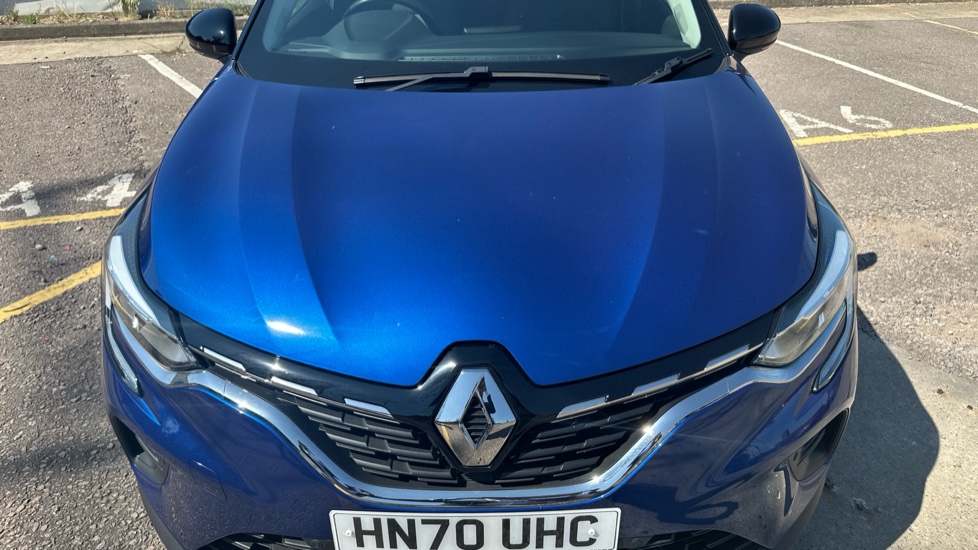 Renault Captur 1.5 dCi 95 Iconic 5dr Diesel Hatchback - Image 8
