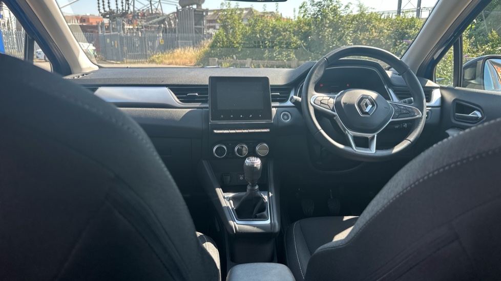 Renault Captur 1.5 dCi 95 Iconic 5dr Diesel Hatchback - Image 10