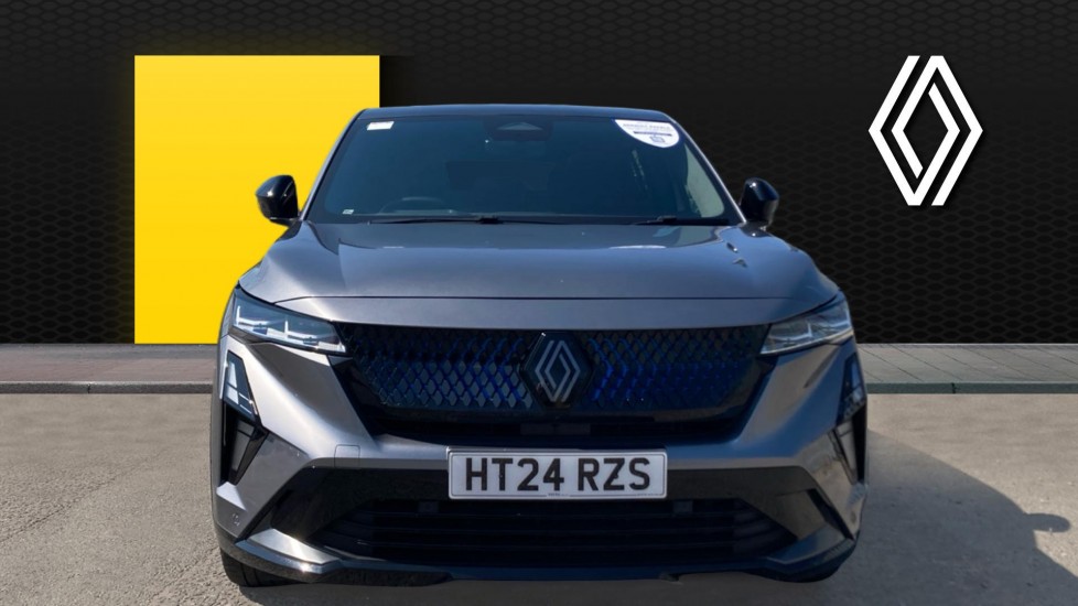 Renault Rafale E-Tech FHEV Iconic Esprit Alpine 5dr Auto 4C Hybrid Estate - Image 3