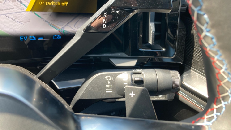 Renault Rafale E-Tech FHEV Iconic Esprit Alpine 5dr Auto 4C Hybrid Estate - Image 29