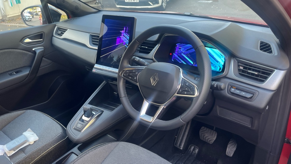 Renault Symbioz 1.8 E-Tech FHEV 160 Techno 5dr Auto Hybrid Estate - Image 11