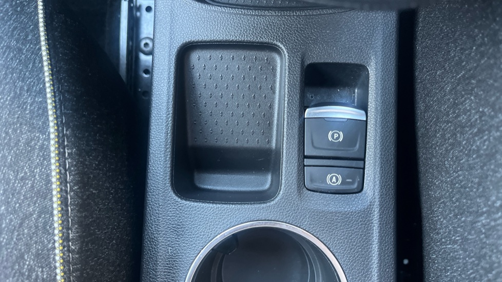 Renault Symbioz 1.8 E-Tech FHEV 160 Techno 5dr Auto Hybrid Estate - Image 29