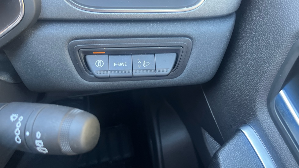 Renault Symbioz 1.8 E-Tech FHEV 160 Techno 5dr Auto Hybrid Estate - Image 36