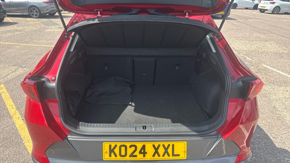 CUPRA Formentor 1.4 eHybrid 204 V1 5dr DSG Estate - Image 4