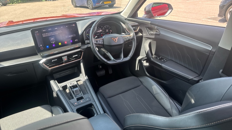 CUPRA Formentor 1.4 eHybrid 204 V1 5dr DSG Estate - Image 9