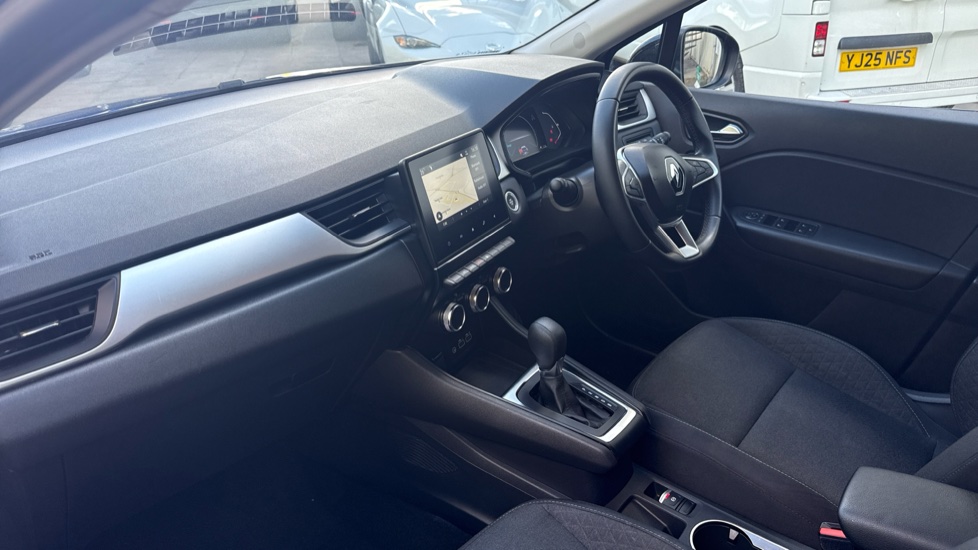 Renault Captur 1.6 E-Tech full hybrid 145 Evolution 5dr Auto Hybrid Hatchback - Image 9