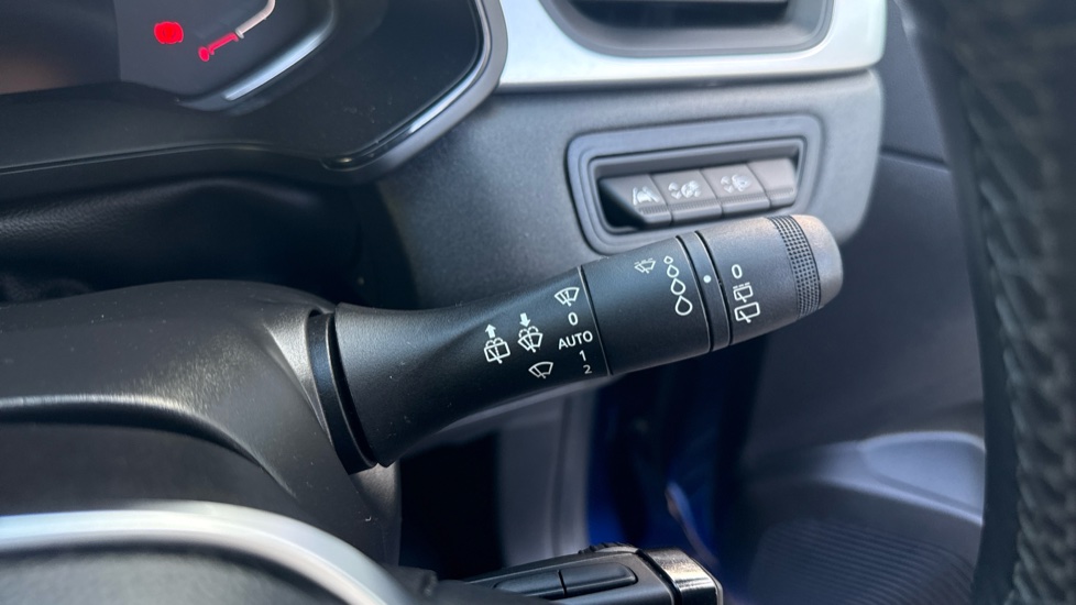 Renault Captur 1.6 E-Tech full hybrid 145 Evolution 5dr Auto Hybrid Hatchback - Image 27