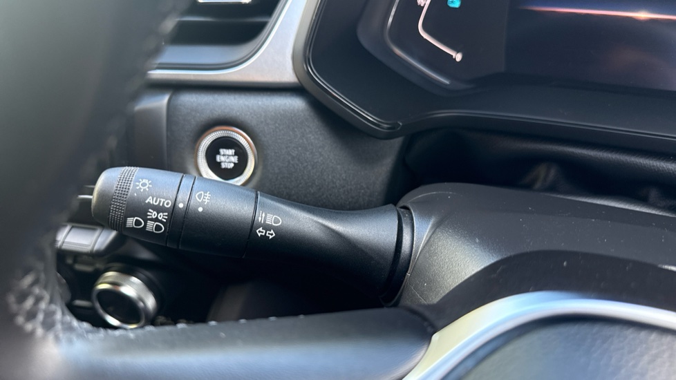 Renault Captur 1.6 E-Tech full hybrid 145 Evolution 5dr Auto Hybrid Hatchback - Image 29