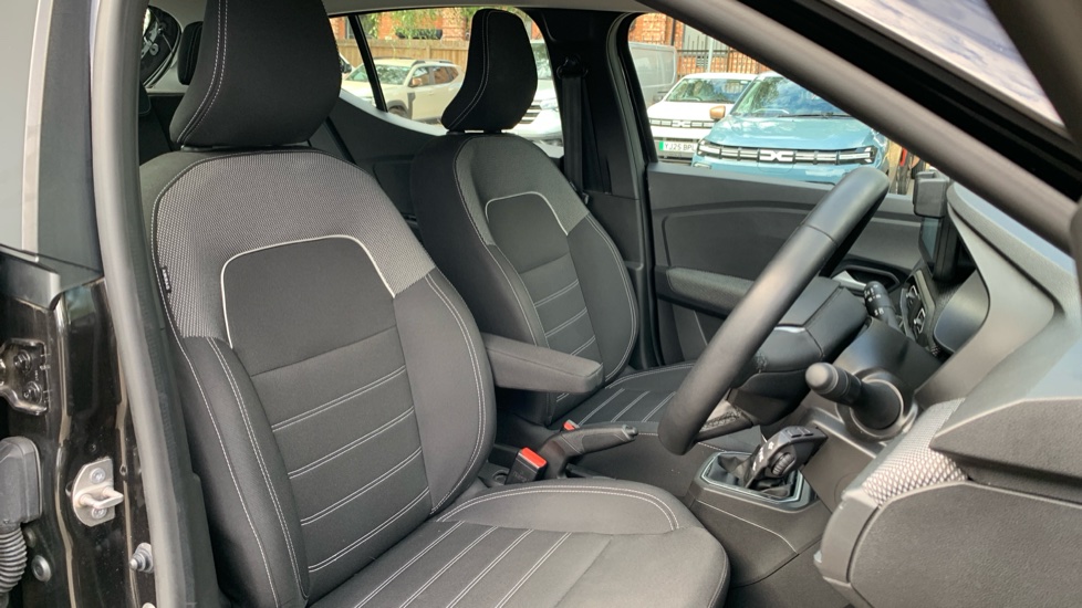 Dacia Sandero 1.0 Tce Expression 5dr CVT Petrol Hatchback - Image 35