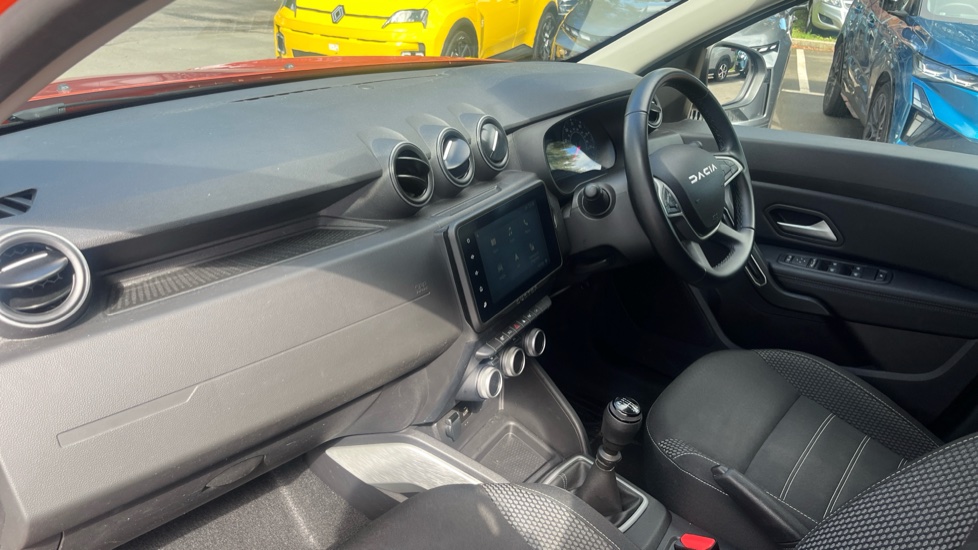 Dacia Duster 1.0 TCe 90 Journey 5dr Petrol Estate - Image 9
