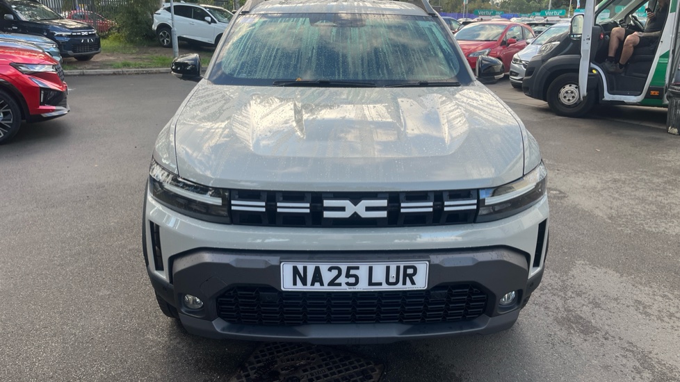 Dacia Duster 1.6 Hybrid 140 Extreme 5dr Auto Hybrid Estate - Image 8