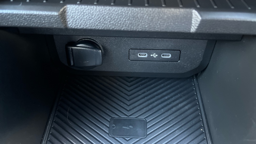 Dacia Duster 1.6 Hybrid 140 Extreme 5dr Auto Hybrid Estate - Image 26