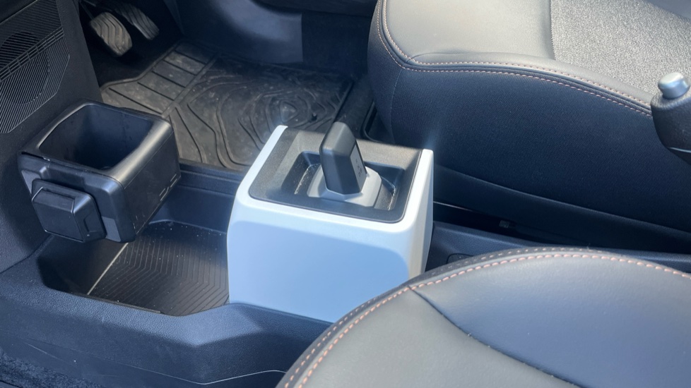 Dacia Spring 24kWh Extreme 100 75kW 5dr Auto Electric Hatchback - Image 13