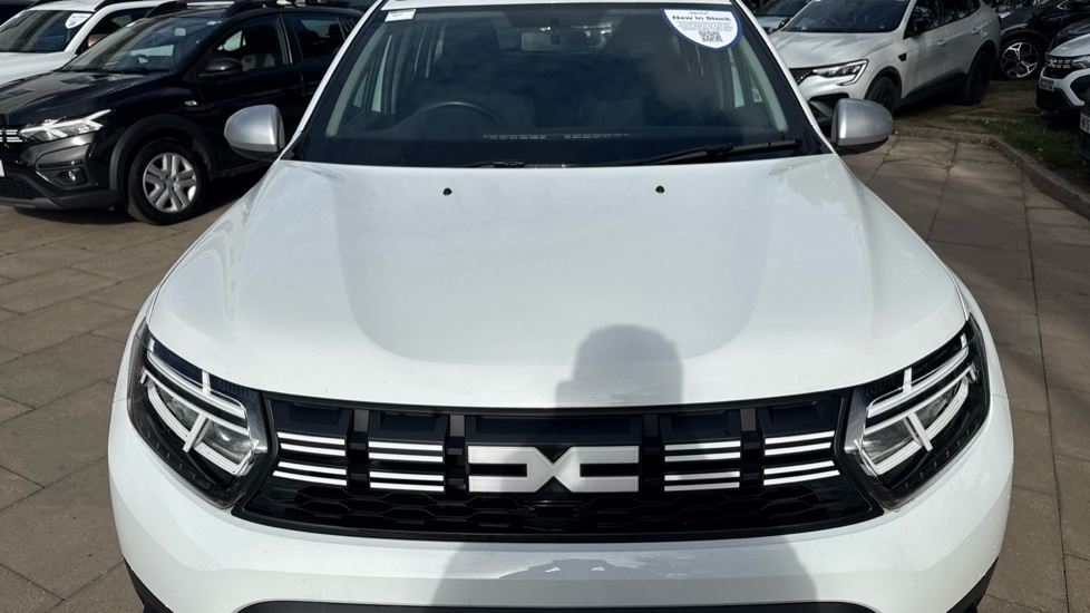 Dacia Duster 1.0 TCe 90 Expression 5dr Petrol Estate - Image 8