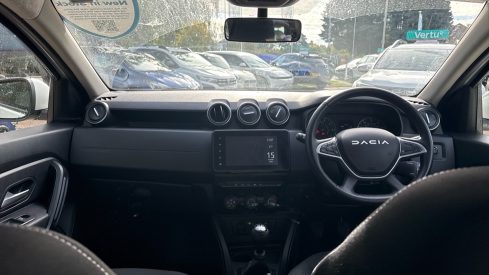 Dacia Duster 1.0 TCe 90 Expression 5dr Petrol Estate - Image 10