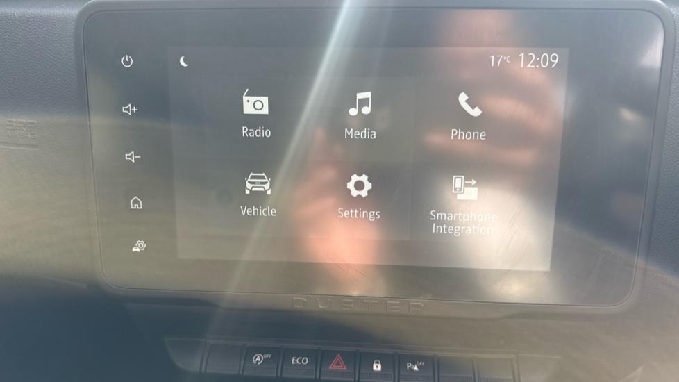 Dacia Duster 1.0 TCe 90 Expression 5dr Petrol Estate - Image 33