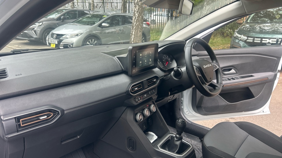 Dacia Sandero Stepway 1.0 TCe Extreme 5dr Petrol Hatchback - Image 9