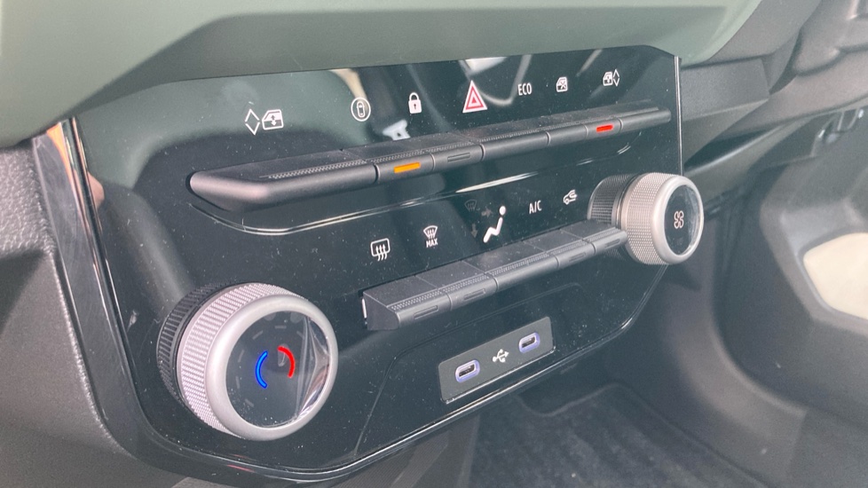 Dacia Spring 27kWh Extreme 65 48kW 5dr Auto Electric Hatchback - Image 32