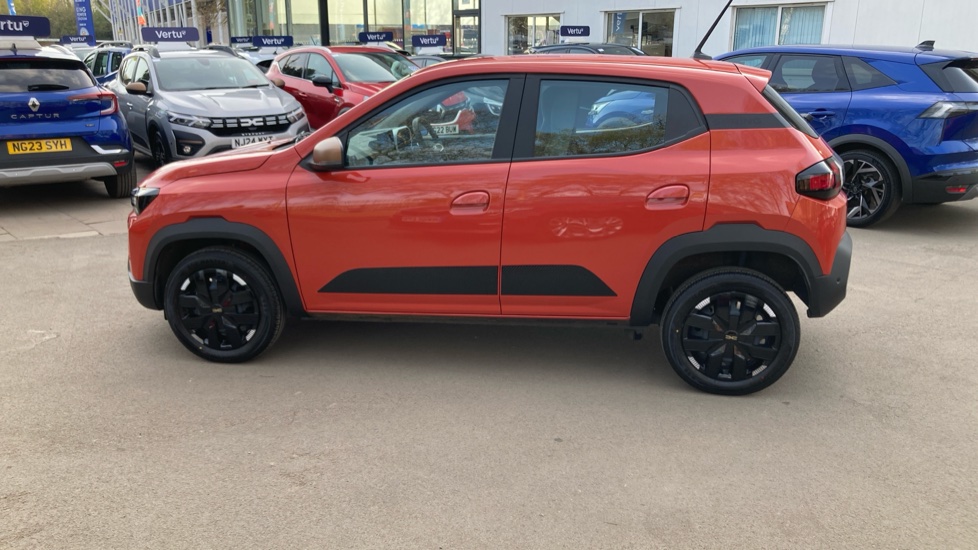 Dacia Spring 27kWh Extreme 65 48kW 5dr Auto Electric Hatchback - Image 42