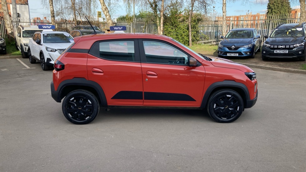 Dacia Spring 27kWh Extreme 65 48kW 5dr Auto Electric Hatchback - Image 44