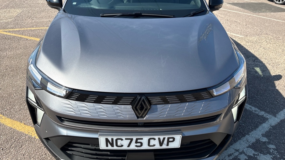 Renault Symbioz 1.8 E-Tech FHEV 160 Iconic Esprit Alpine 5dr Auto Hybrid Estate - Image 8