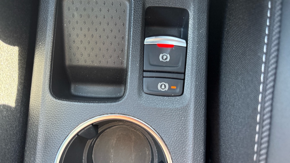 Renault Symbioz 1.8 E-Tech FHEV 160 Iconic Esprit Alpine 5dr Auto Hybrid Estate - Image 37