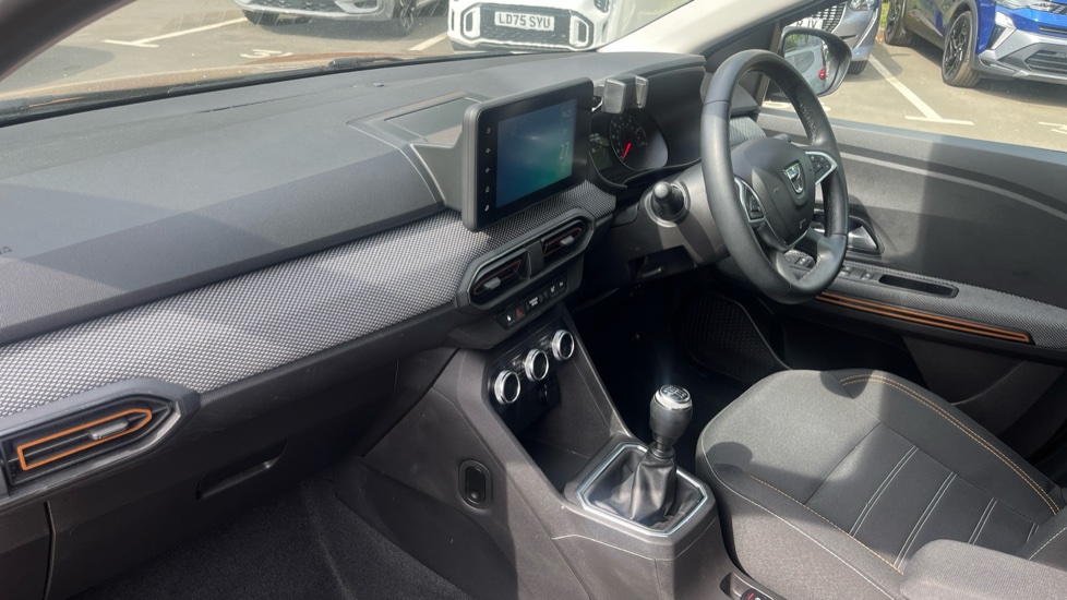 Dacia Sandero Stepway 1.0 TCe Prestige 5dr Petrol Hatchback - Image 9