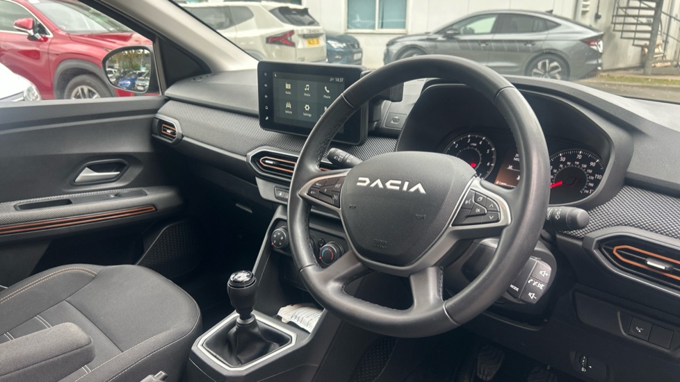 Dacia Sandero Stepway 1.0 TCe Expression 5dr Petrol Hatchback - Image 11