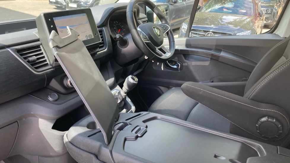 Renault Trafic Lwb Diesel LL30 Blue dCi 150 Extra [Safety] Van - Image 10