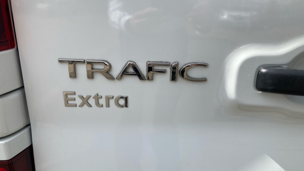 Renault Trafic Lwb Diesel LL30 Blue dCi 150 Extra [Safety] Van - Image 31