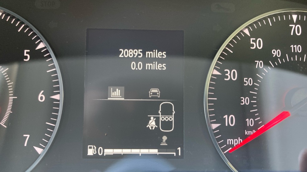 Dacia Jogger 1.0 TCe Extreme SE 5dr Petrol Estate - Image 36