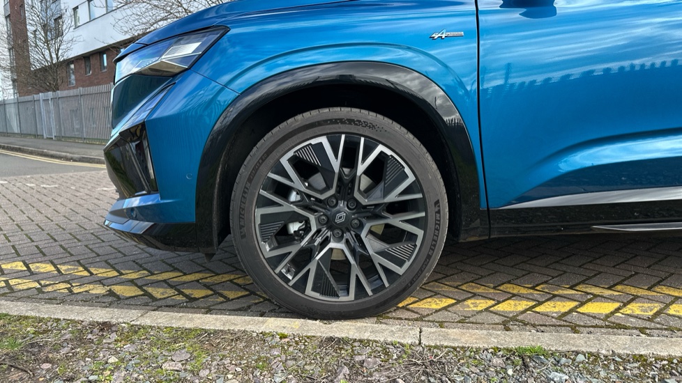 Renault Austral E-Tech Full Hybrid Techno Esprit Alpine 5dr Auto Hybrid Estate - Image 9