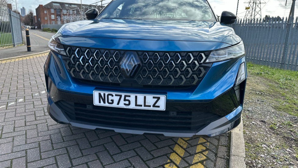 Renault Austral E-Tech Full Hybrid Techno Esprit Alpine 5dr Auto Hybrid Estate - Image 12