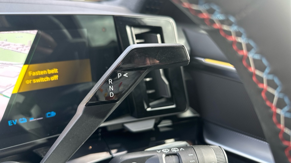 Renault Austral E-Tech Full Hybrid Techno Esprit Alpine 5dr Auto Hybrid Estate - Image 21