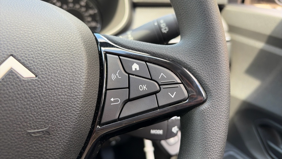 Dacia Sandero 1.0 Tce Essential 5dr Petrol Hatchback - Image 27