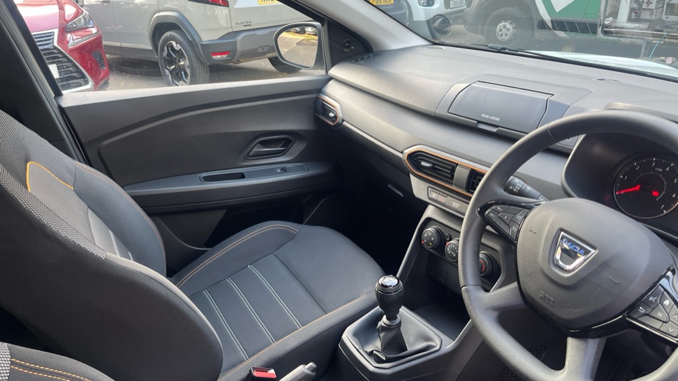 Dacia Sandero Stepway 1.0 TCe Essential 5dr Petrol Hatchback - Image 14