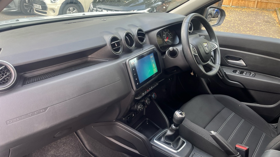 Dacia Duster 1.0 TCe 90 Comfort 5dr Petrol Estate - Image 9
