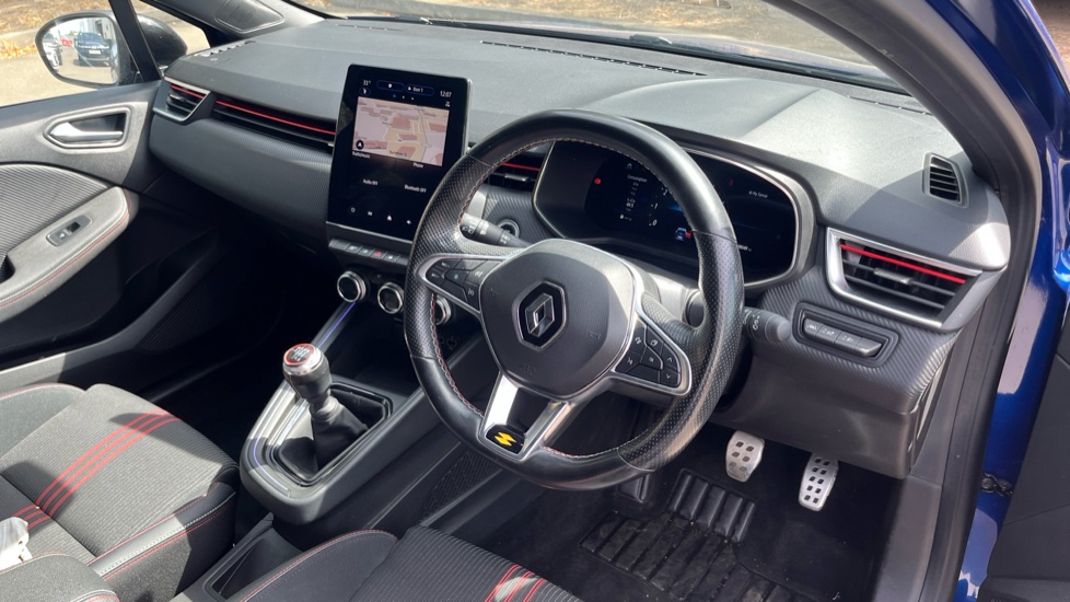 Renault Clio 1.0 TCe 90 RS Line 5dr Petrol Hatchback - Image 11