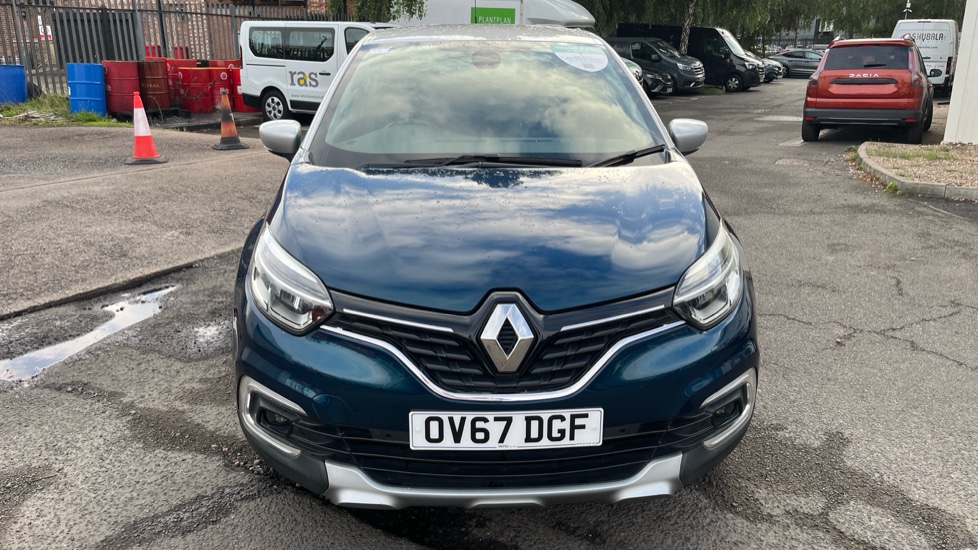 Renault Captur 1.2 TCE 120 Signature X Nav 5dr EDC Petrol Hatchback - Image 8