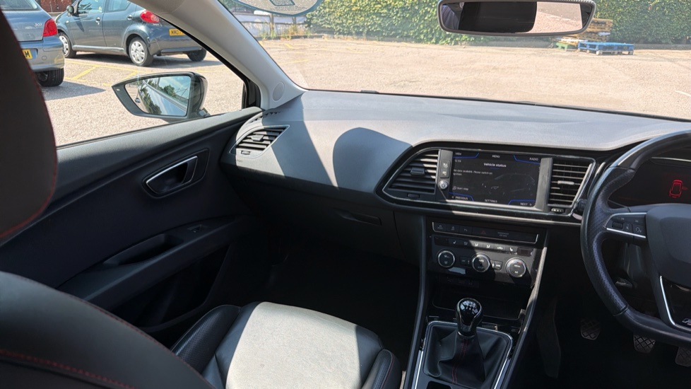 SEAT Leon 1.5 TSI EVO 150 FR Sport [EZ] 5dr Petrol Estate - Image 14