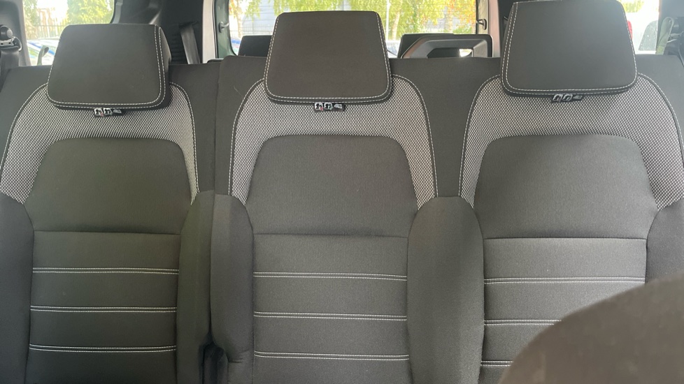 Dacia Jogger 1.6 HEV Expression 5dr Auto Hybrid Estate - Image 15
