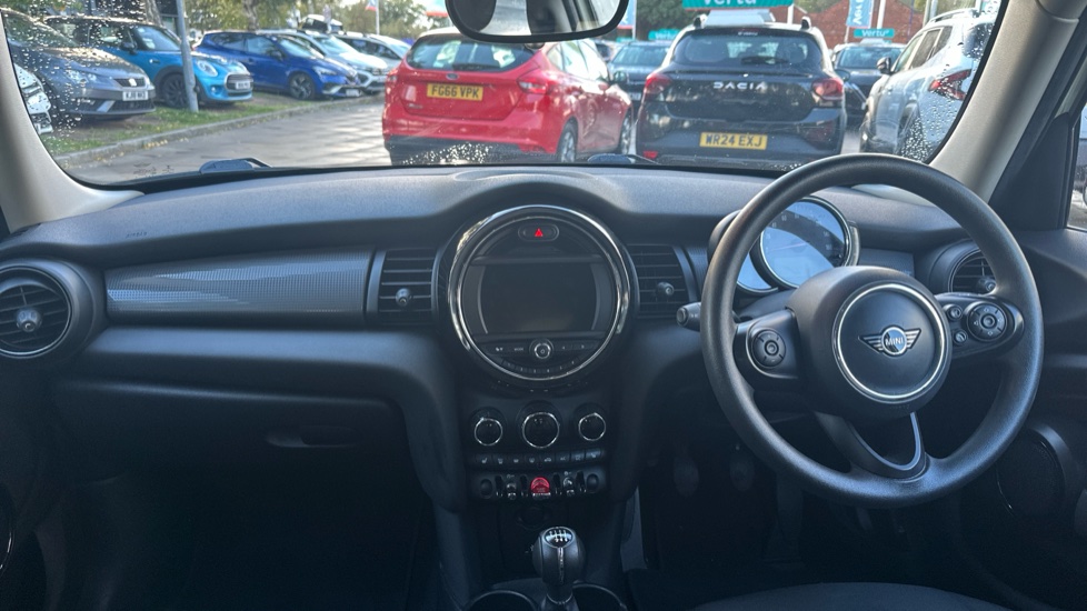 MINI Hatchback 1.5 Cooper Classic II 5dr Petrol Hatchback - Image 10