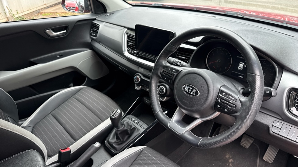 Kia Stonic 1.0T GDi 48V Connect 5dr Petrol Estate - Image 11