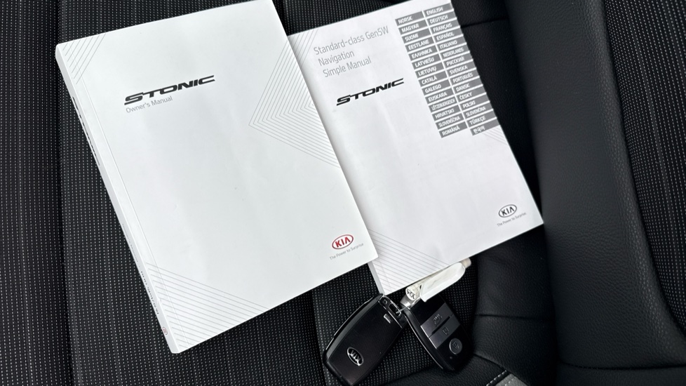 Kia Stonic 1.0T GDi 48V Connect 5dr Petrol Estate - Image 19
