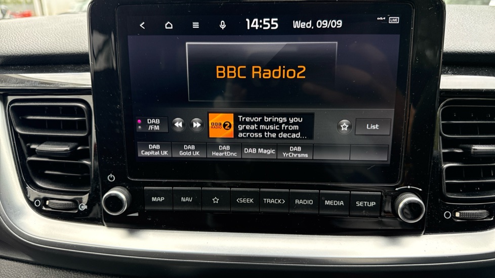 Kia Stonic 1.0T GDi 48V Connect 5dr Petrol Estate - Image 32