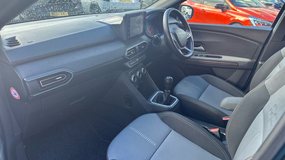 Dacia Sandero Stepway 1.0 TCe Extreme 5dr Petrol Hatchback - Image 9