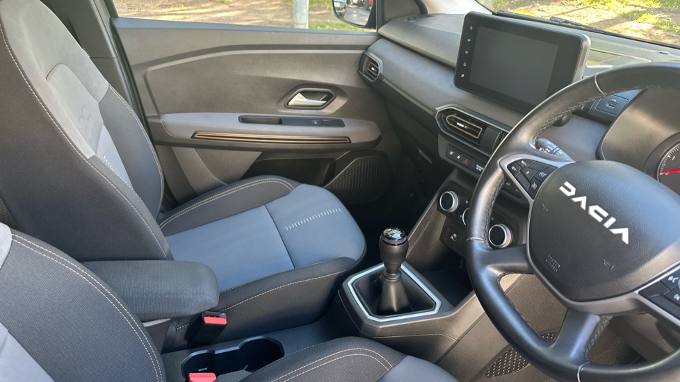 Dacia Sandero Stepway 1.0 TCe Extreme 5dr Petrol Hatchback - Image 14