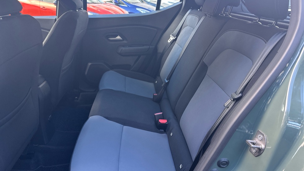 Dacia Sandero Stepway 1.0 TCe Extreme 5dr Petrol Hatchback - Image 16