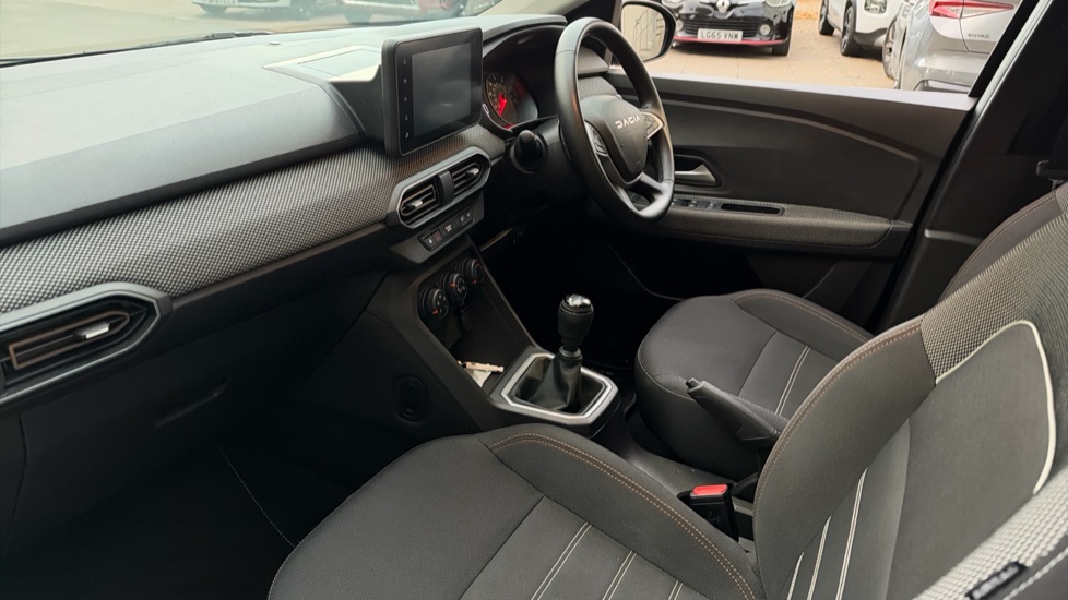 Dacia Sandero Stepway 1.0 TCe Expression 5dr Petrol Hatchback - Image 9